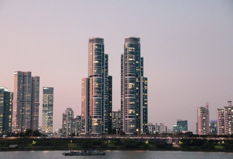 노량진 분양가 역전 — 22억 vs 강남 18억, 2026 분양가 5가지 원인과 시사점